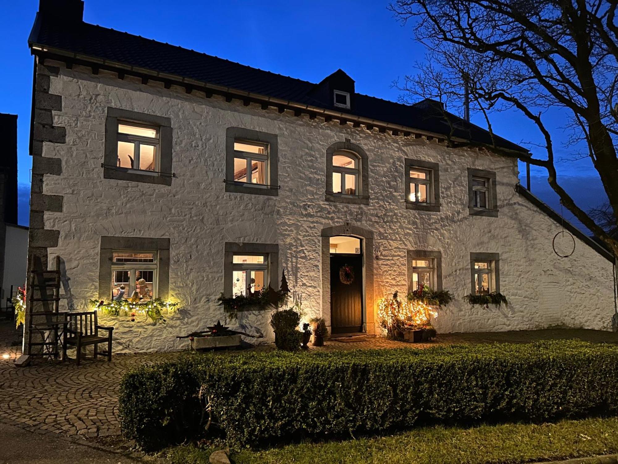 Gut Kalkhaeuschen, Ein Ort Mit Geschichte Apartment Aachen
